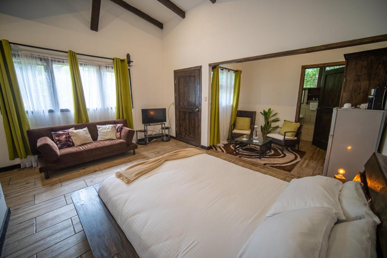 Hotel Vistas Del Conde Heredia Zewnętrze zdjęcie