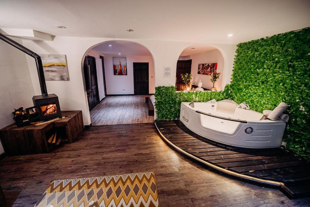 Hotel Vistas Del Conde Heredia Zewnętrze zdjęcie